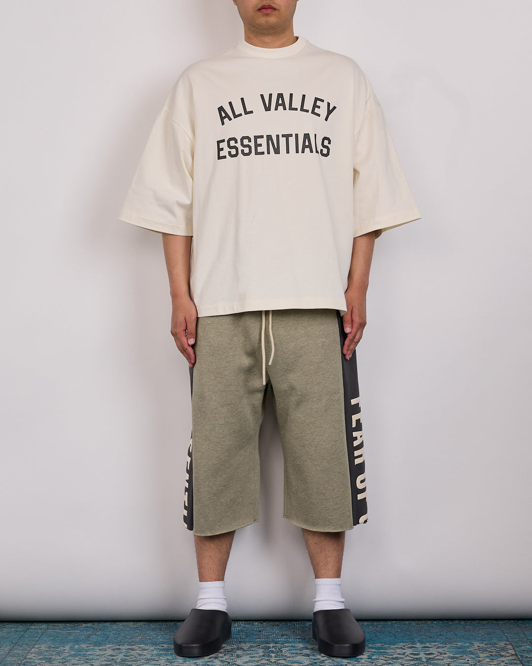 Fear of God Essentials Panelled Raw Cut-Off Sweatpant Seal Heather Iron Grey