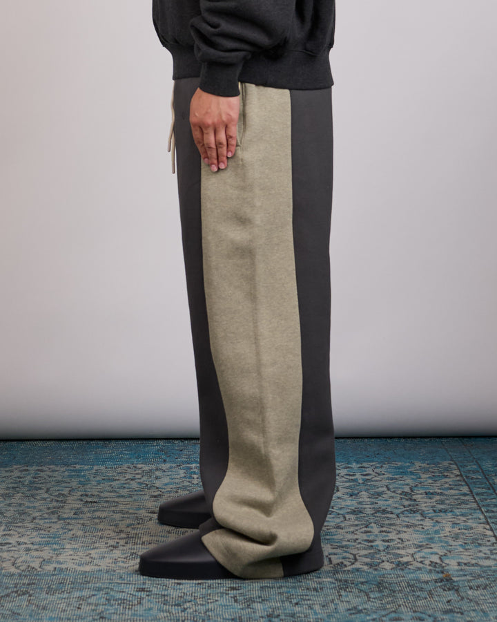 Fear of God Essentials Panelled Lounge Sweatpant Iron Grey Seal Heather