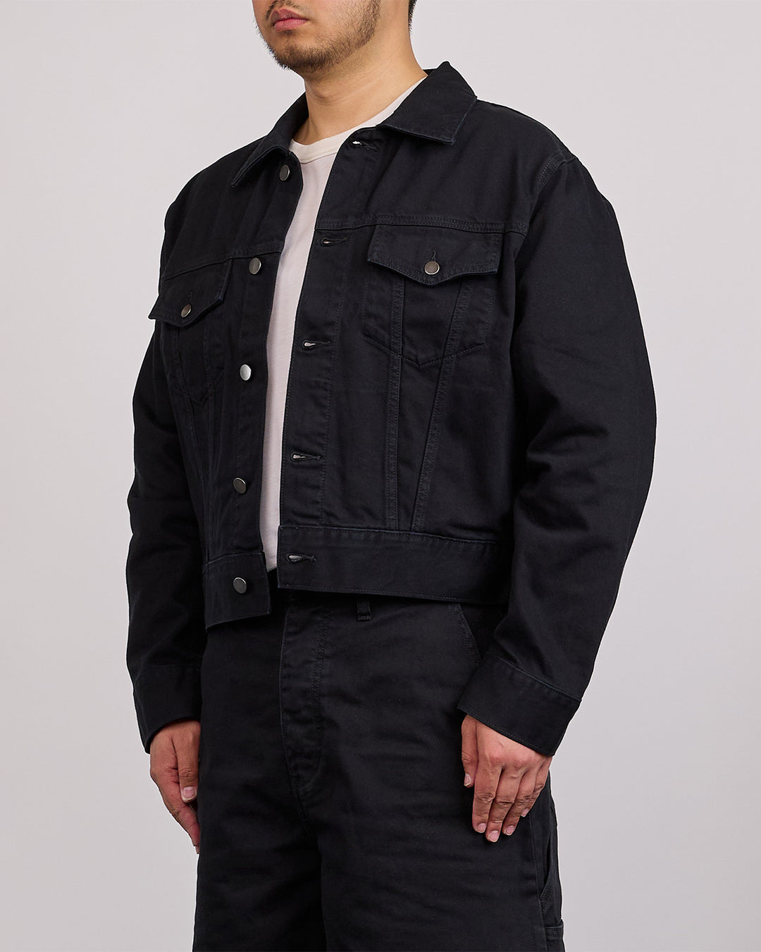 Fear of God Essentials 클래식 데님 재킷 오버다이 블랙