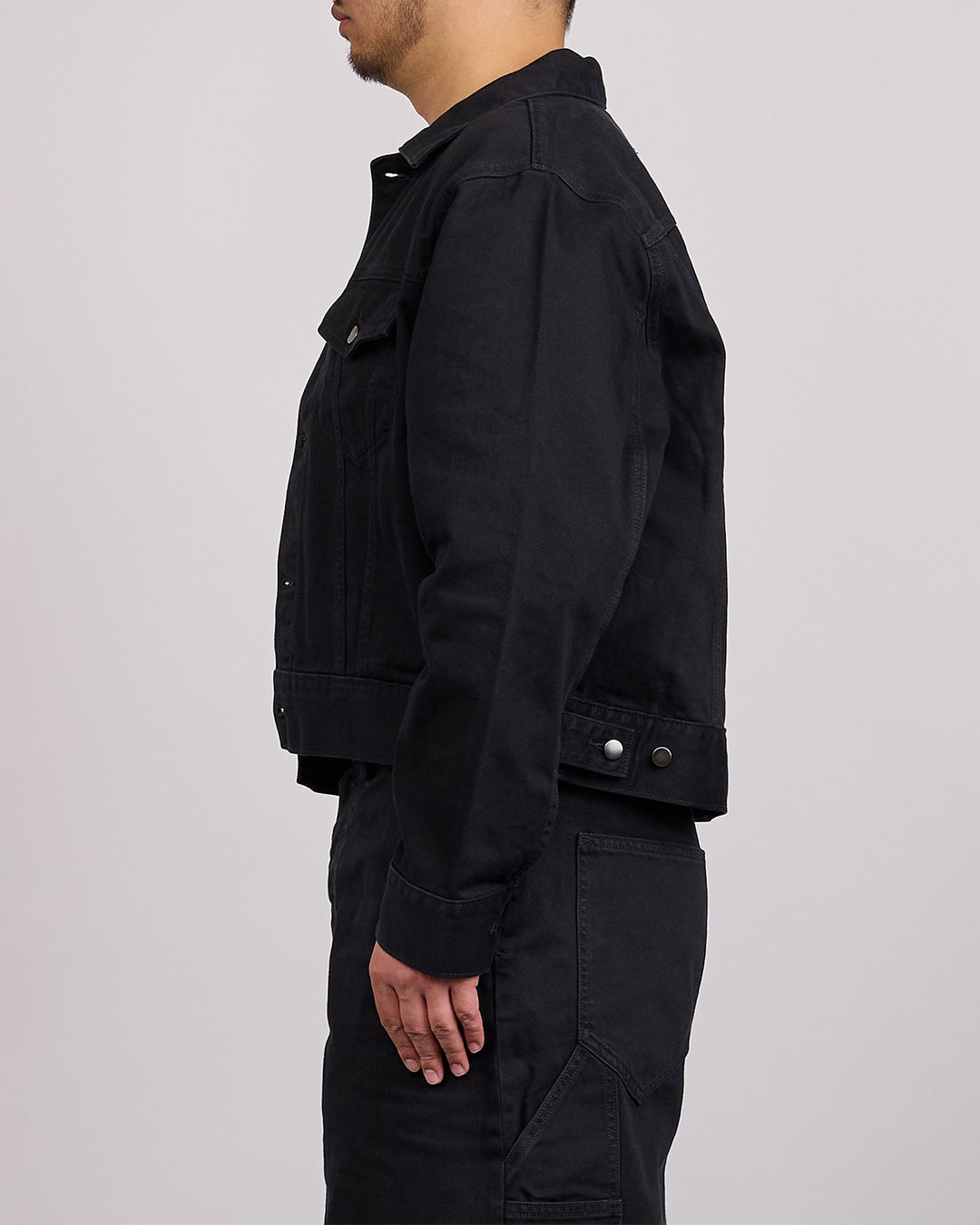 Fear of God Essentials 클래식 데님 재킷 오버다이 블랙