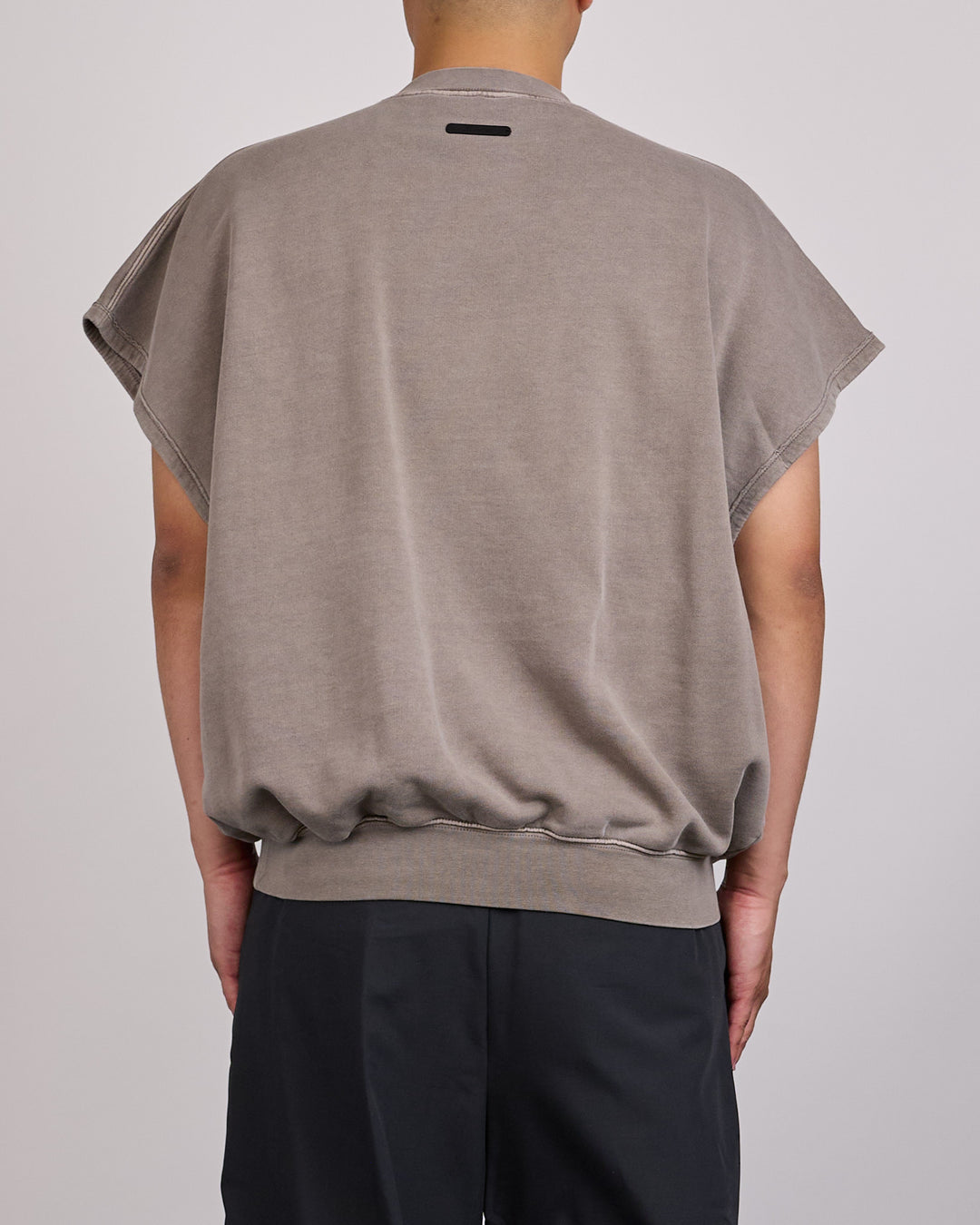 Fear of God Essentials Relaxed Cut-Off Fleece Crewneck Washed Seal