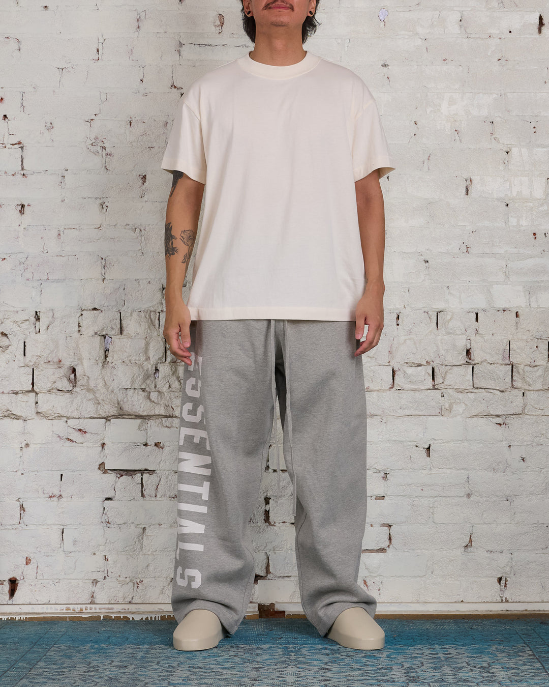 Fear of God Essentials Relaxed Fleece Sweatpant Heather