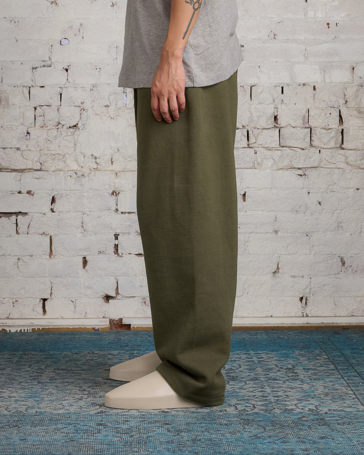 Fear of God Essentials Relaxed Fleece Sweatpant Military