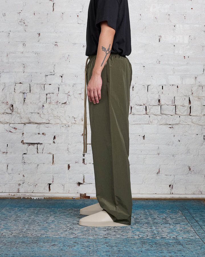 Fear of God Essentials Ripstop Relaxed Pant Military