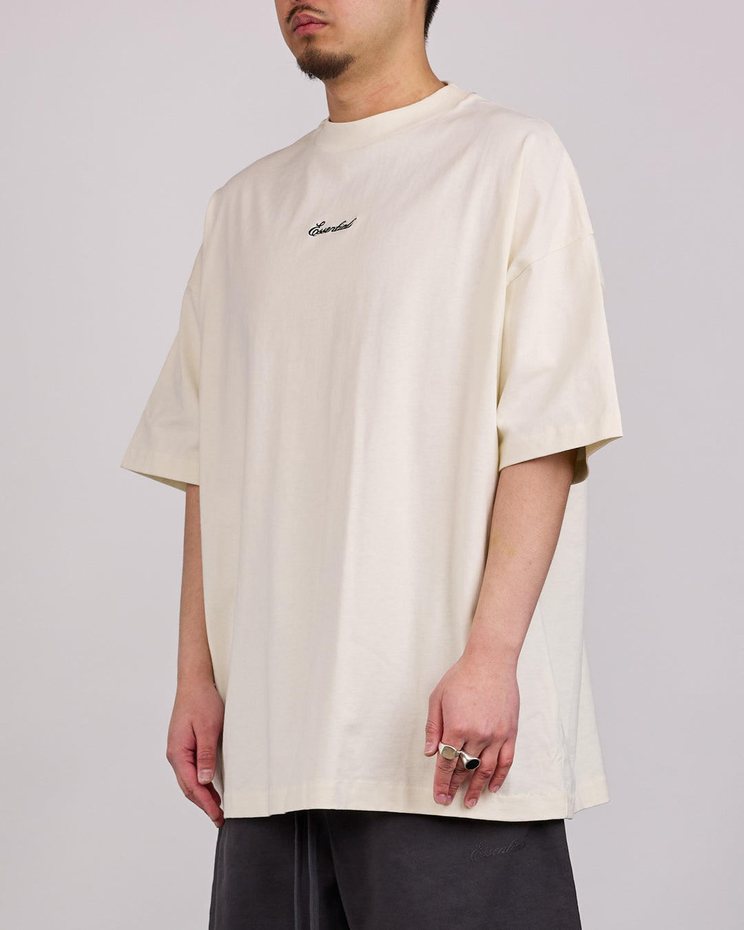 Fear of God Essentials Signature 90's T-Shirt Ivory