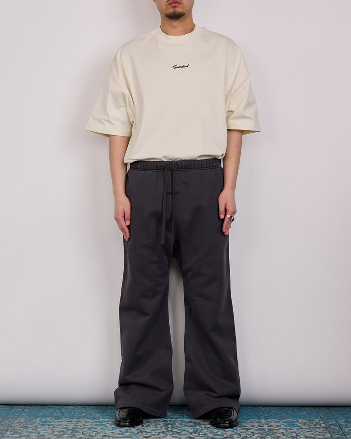 Fear of God Essentials Signature Flare Sweatpant Faded Black
