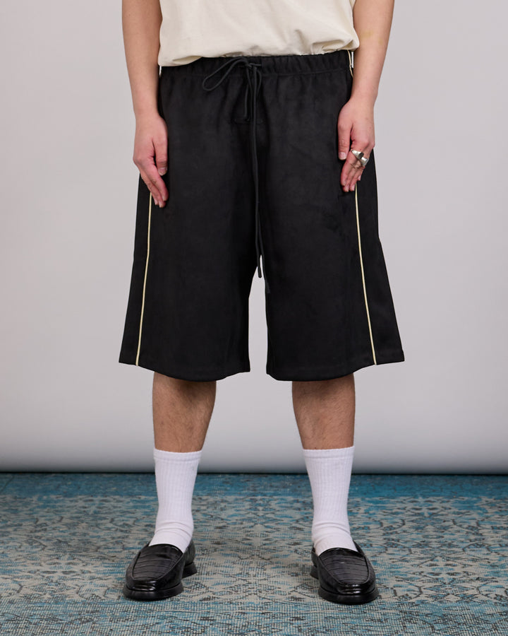 Fear of God Essentials Signature Relaxed Short Vintage Black