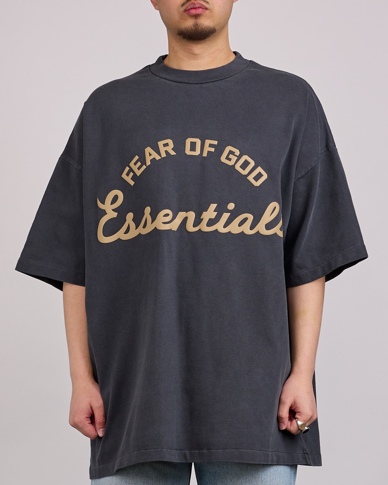 Fear of God Essentials – LESS 17
