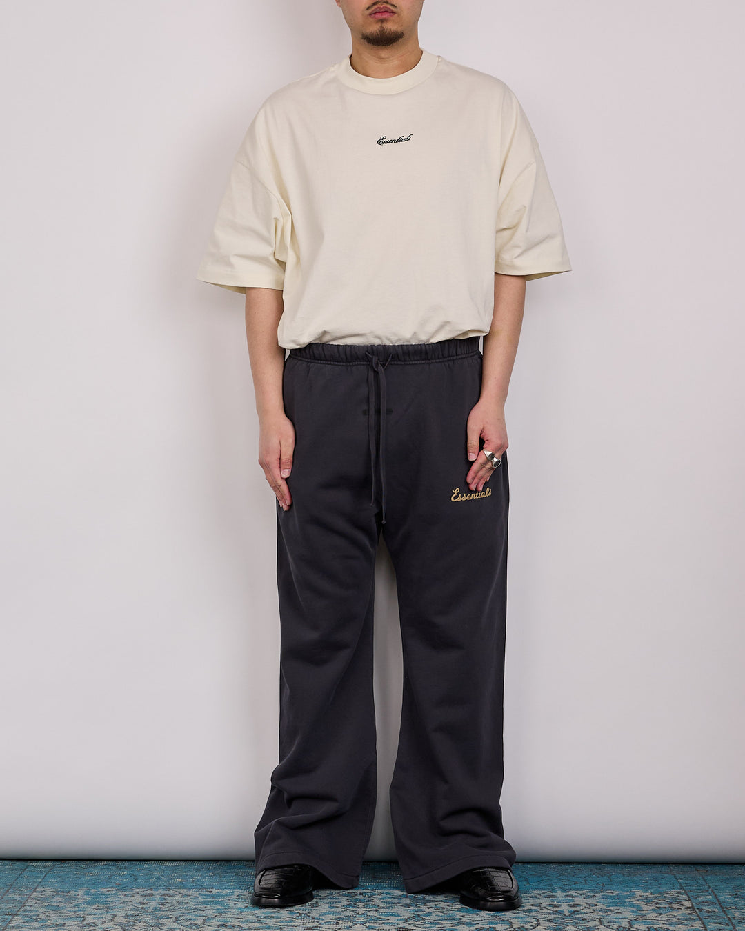 Fear of God Essentials Training Flare Sweatpant Faded Black