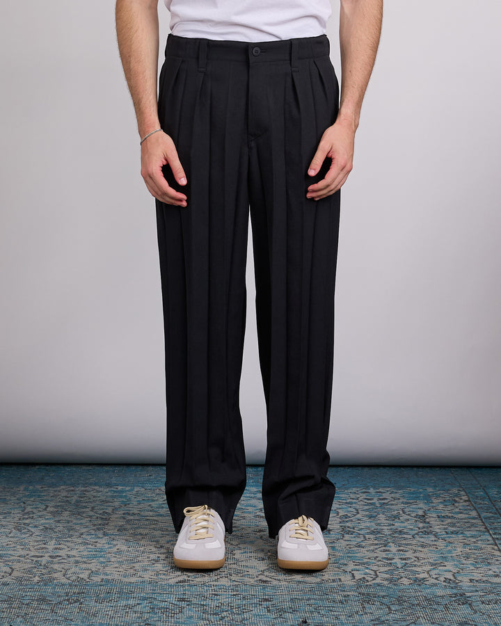 HOMME PLISSÉ ISSEY MIYAKE Edge Ensemble Pant Black