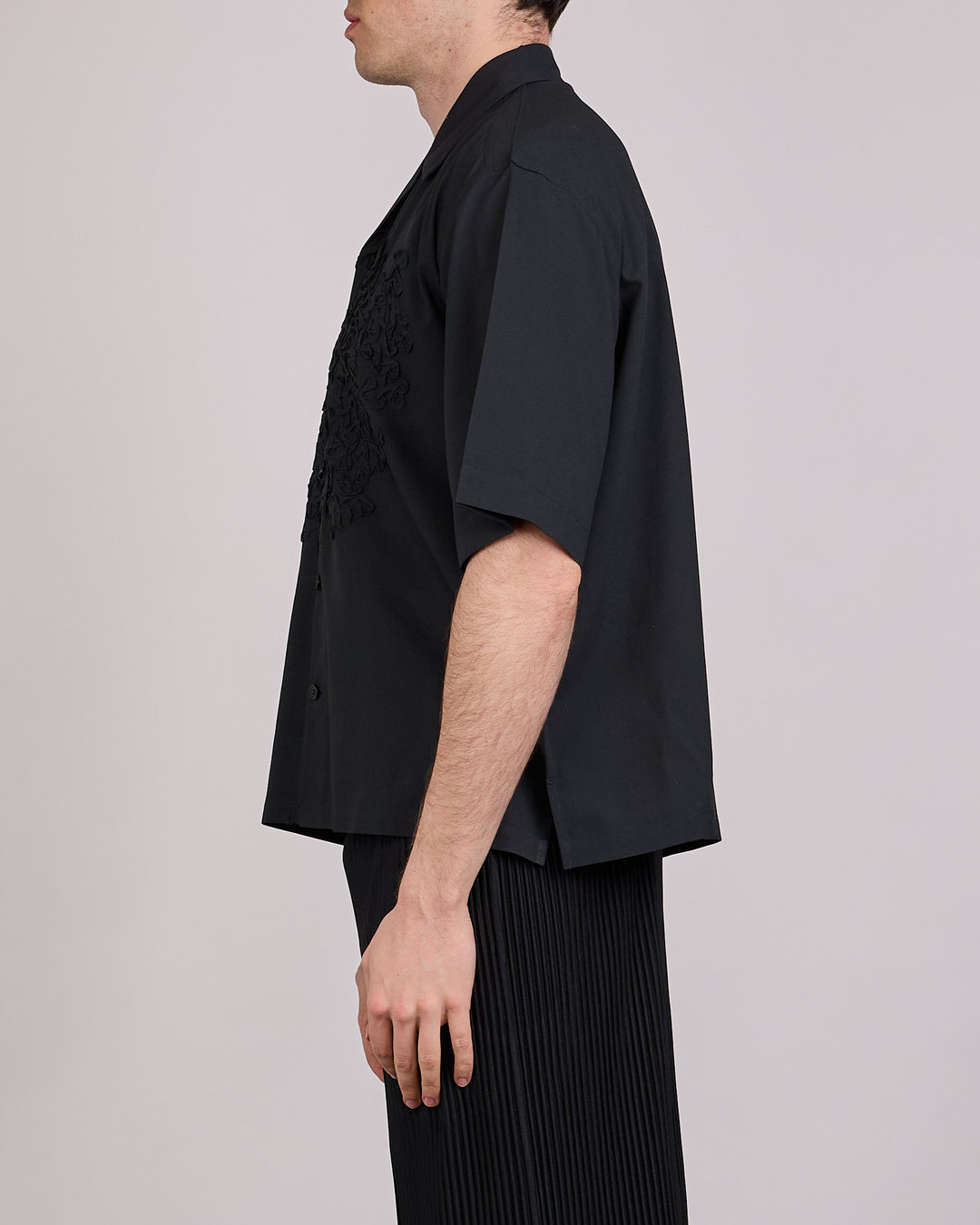 HOMME PLISSÉ ISSEY MIYAKE Embroidery Press Button Shirt Black