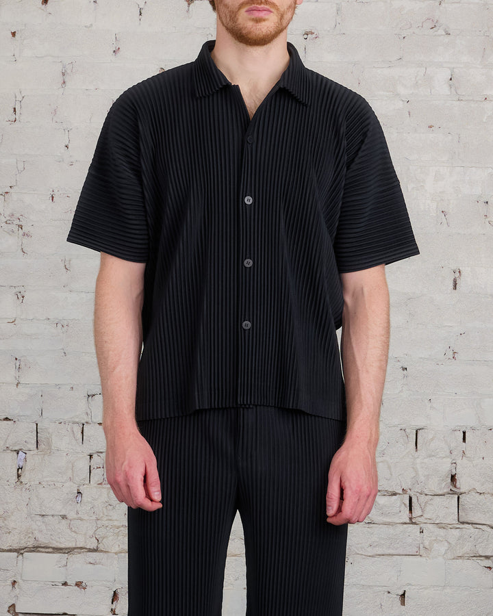 HOMME PLISSÉ ISSEY MIYAKE Pleated July Button Shirt Black