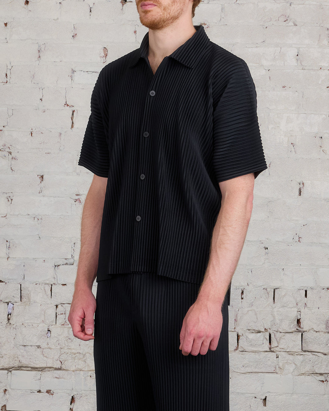 HOMME PLISSÉ ISSEY MIYAKE Pleated July Button Shirt Black