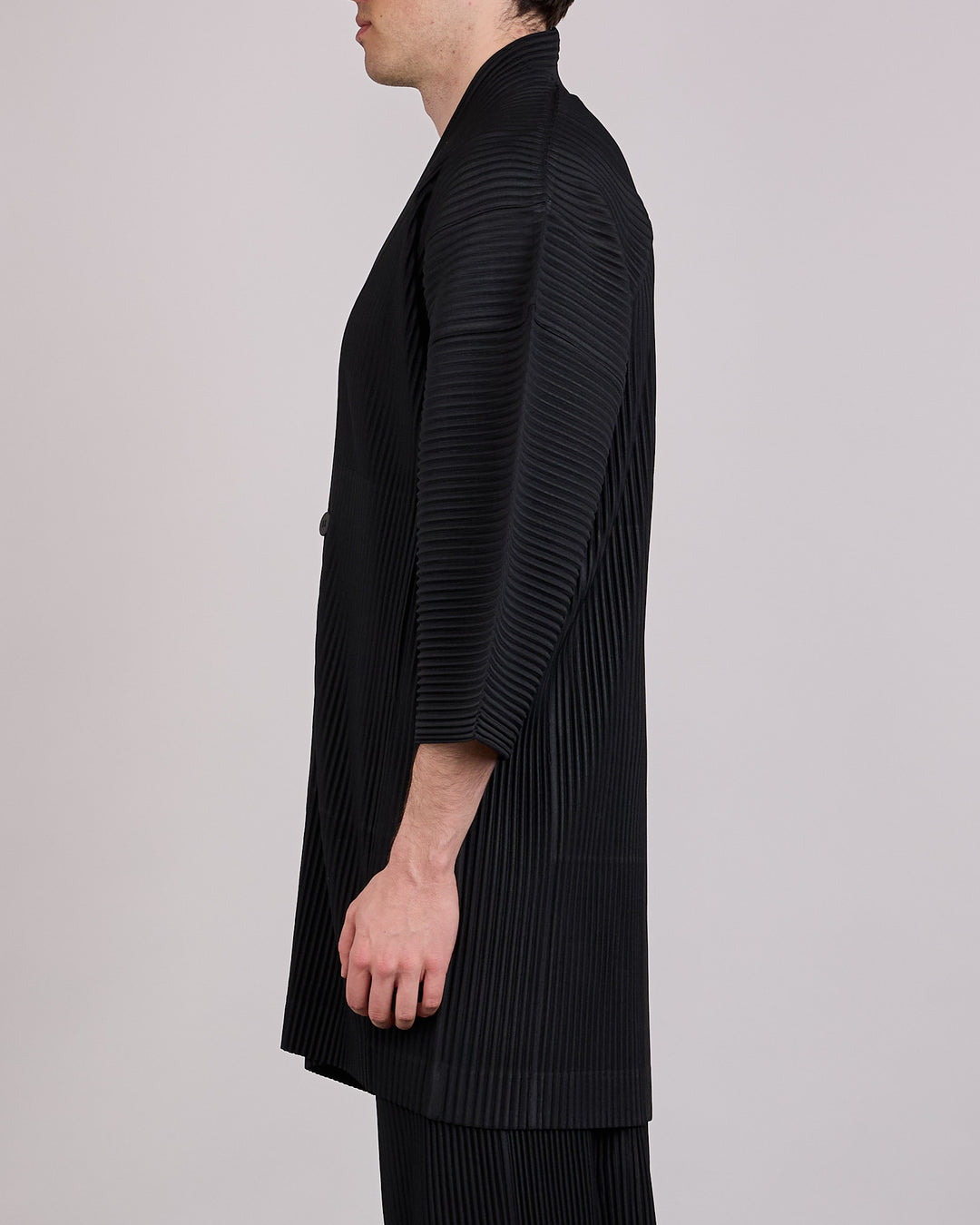 HOMME PLISSÉ ISSEY MIYAKE Pleats April Oversized Jacket Black