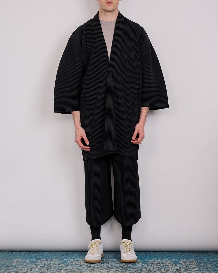 HOMME PLISSÉ ISSEY MIYAKE Pleats April Oversized Jacket Black