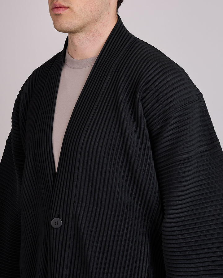 HOMME PLISSÉ ISSEY MIYAKE Pleats April Oversized Jacket Black