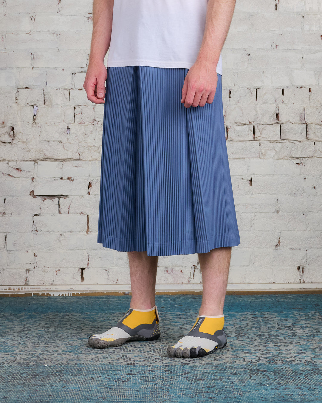 HOMME PLISSÉ ISSEY MIYAKE Pleats August Relax Pant Blue Gray