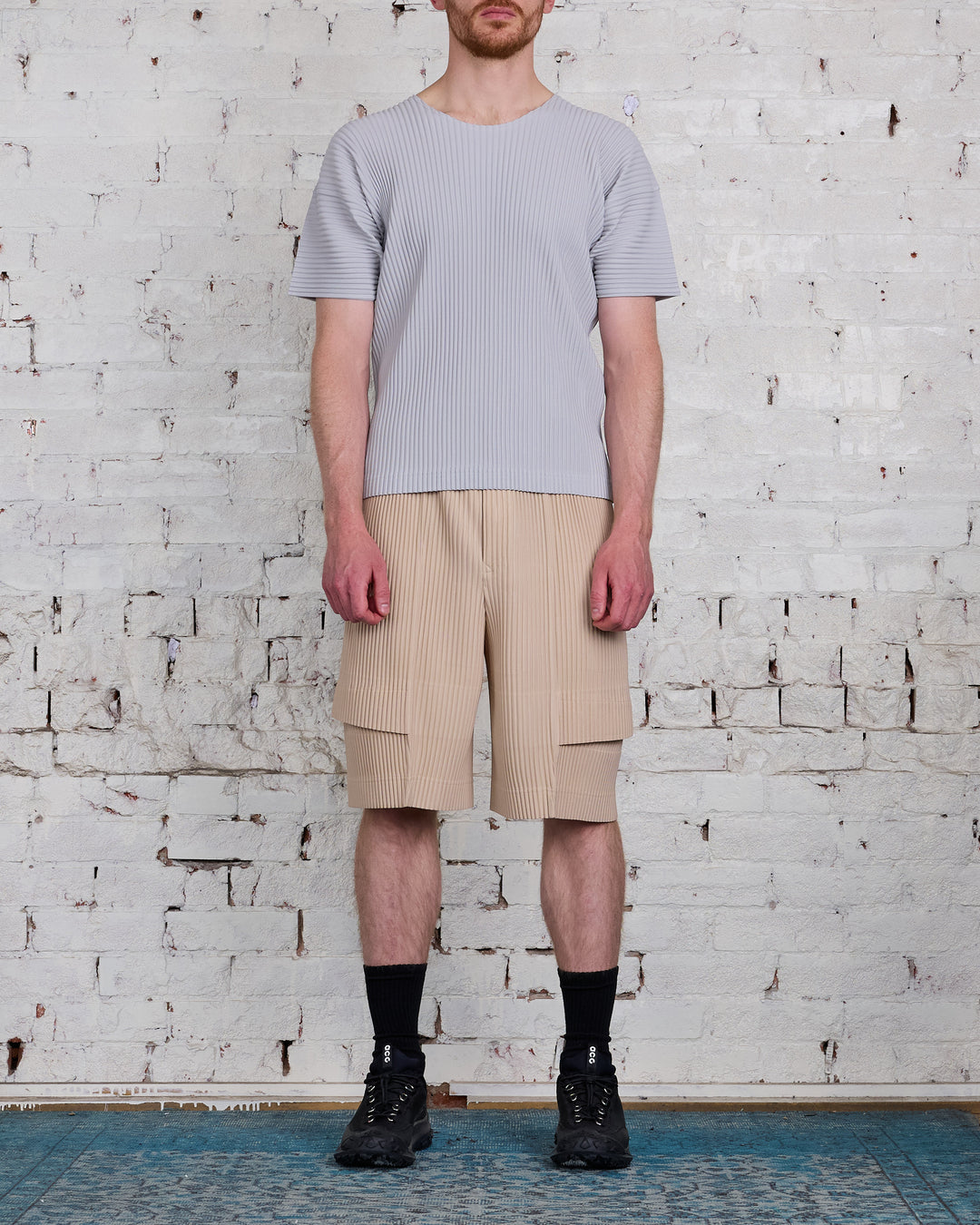 HOMME PLISSÉ ISSEY MIYAKE Pleats June Cargo Short Shell Beige