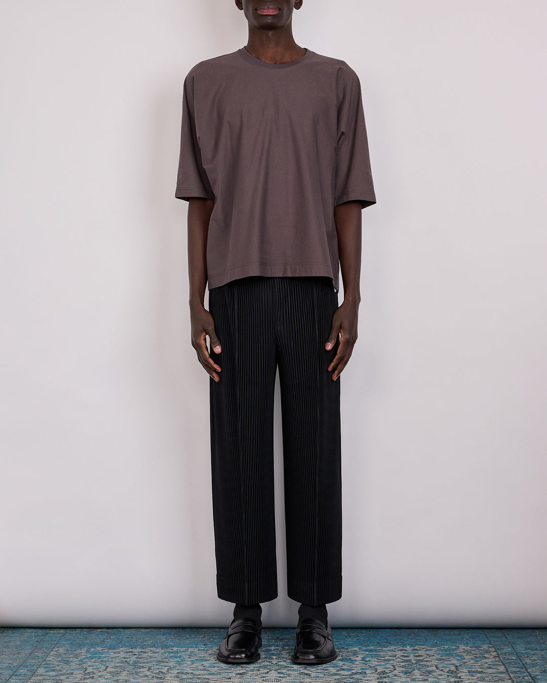 HOMME PLISSÉ ISSEY MIYAKE Release 1 T-Shirt Charcoal