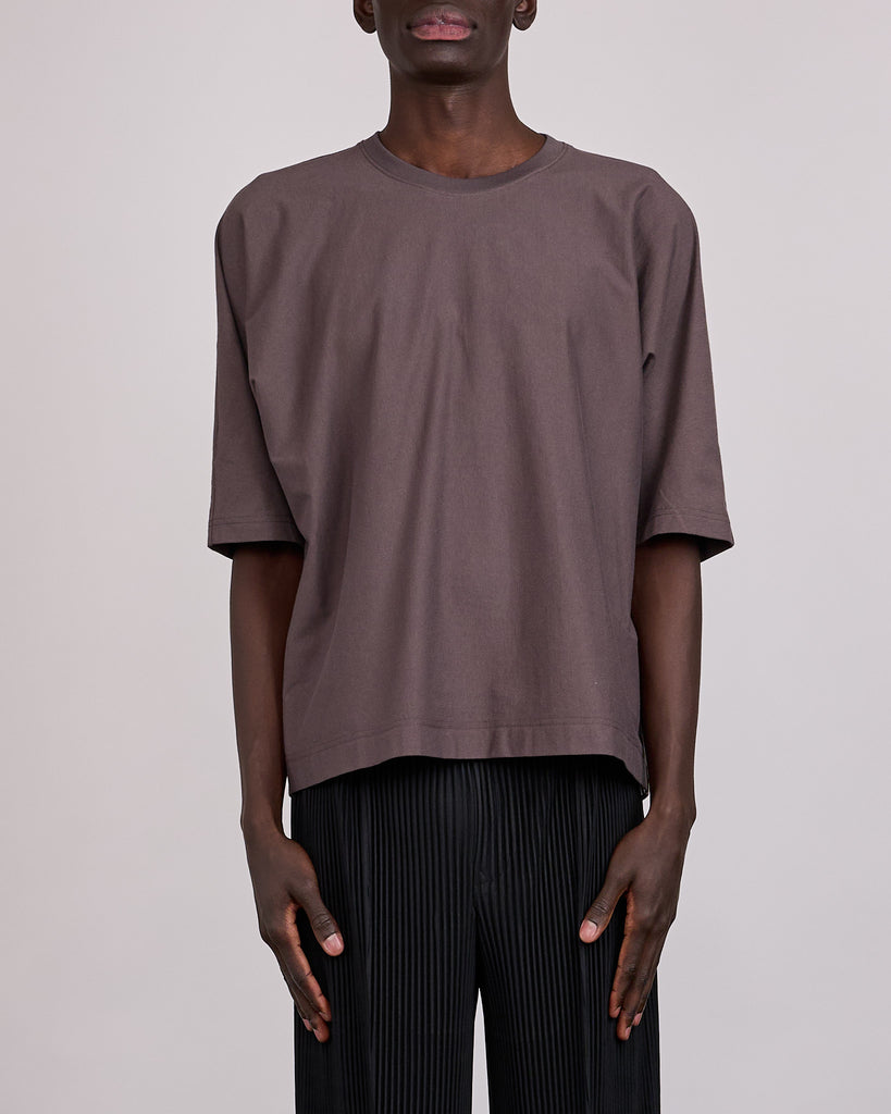 26ss HOMME PLISSE ISSEY MIYAKE Tシャツ HOMME PLISSÉ ISSEY MIYAKE Release 1 T-Shirt Charcoal – LESS 17