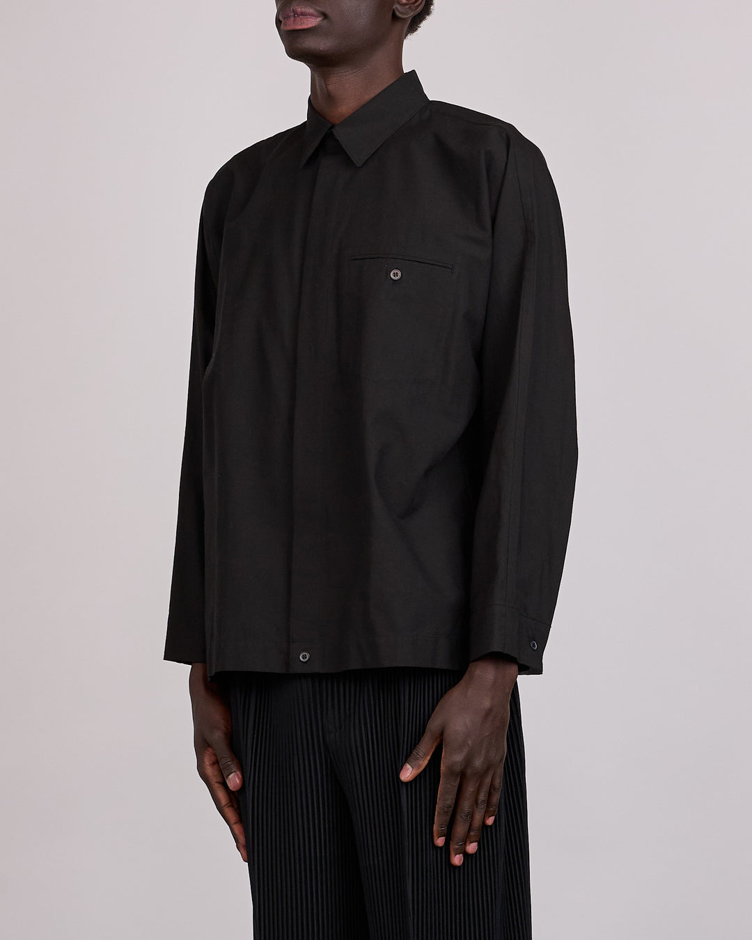 HOMME PLISSÉ ISSEY MIYAKE Streamline Button Shirt Black