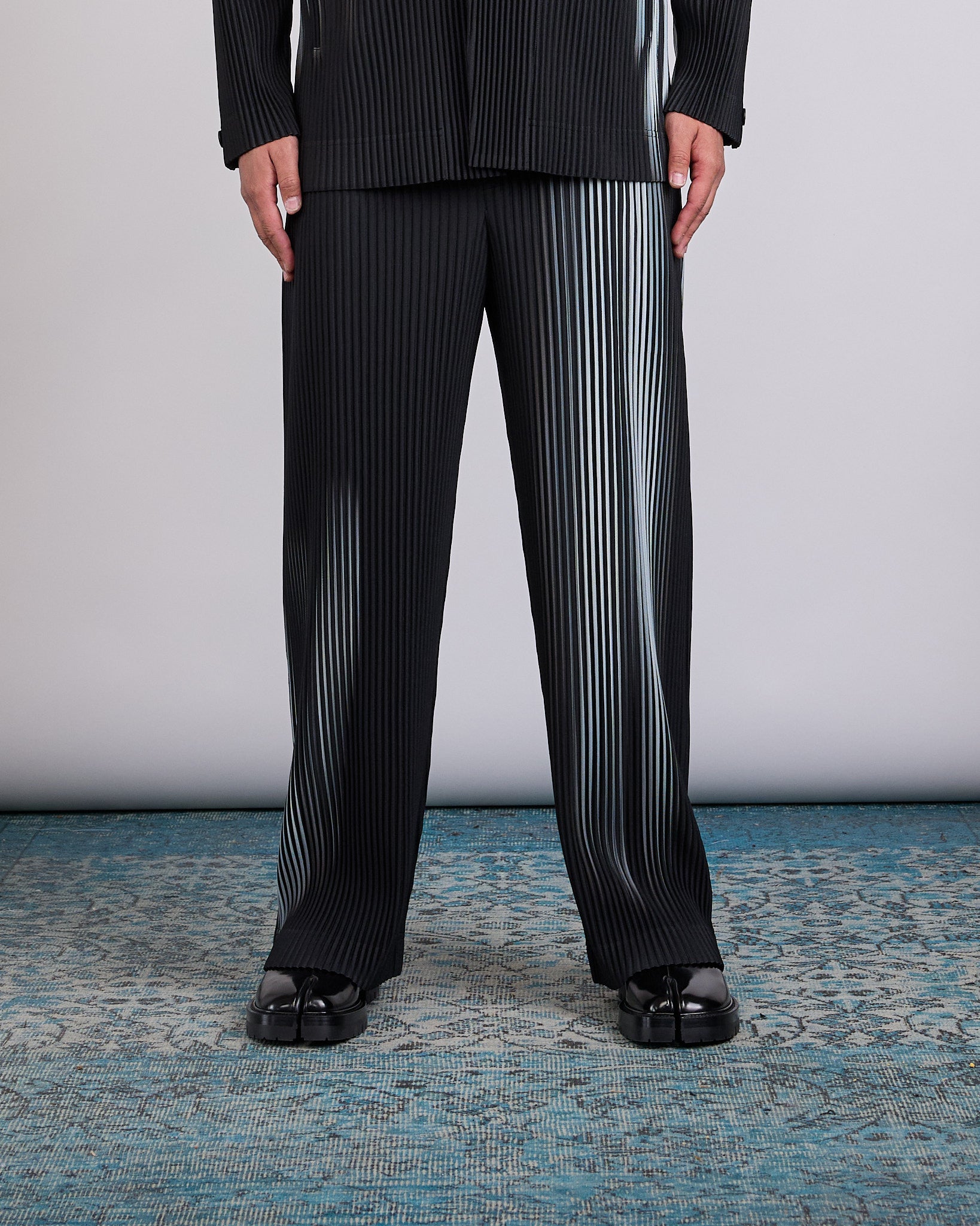 Issey Miyake Homme Plisse In the Shadow Pleats Pant Black – LESS 17