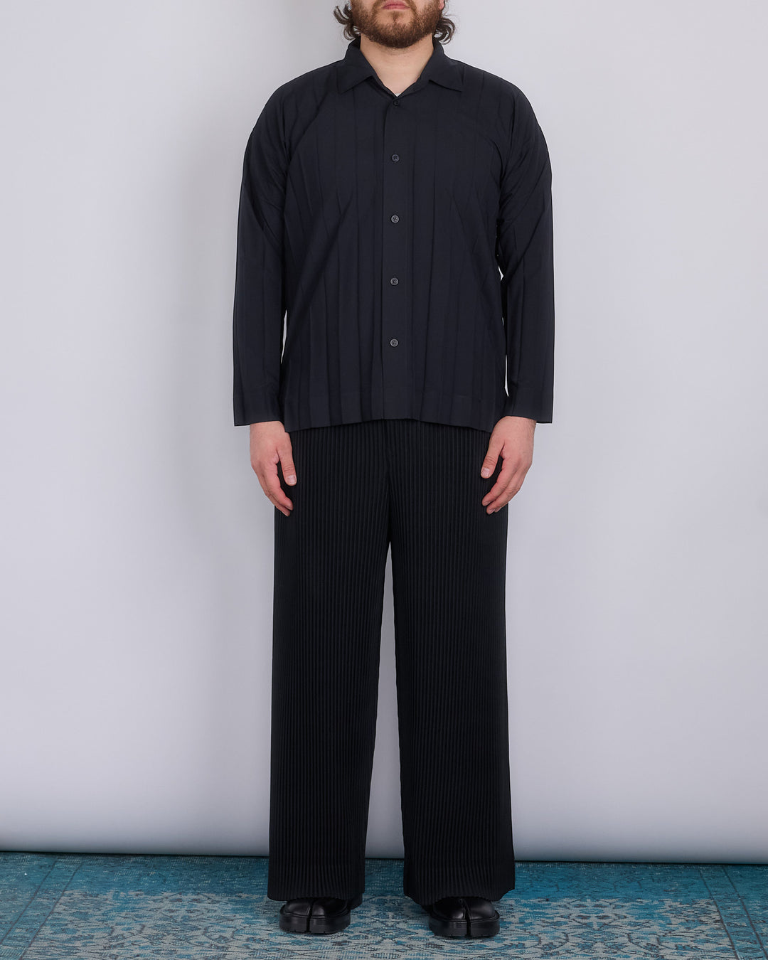 HOMME PLISSÉ ISSEY MIYAKE November Edge Button Shirt Black