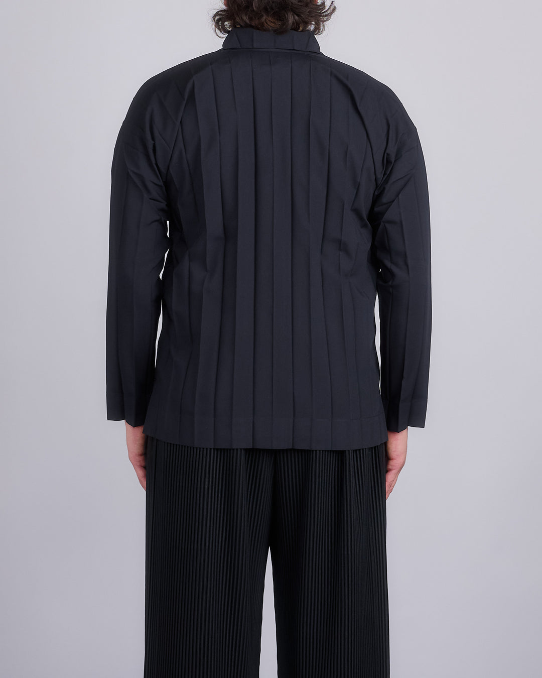 HOMME PLISSÉ ISSEY MIYAKE November Edge Button Shirt Black