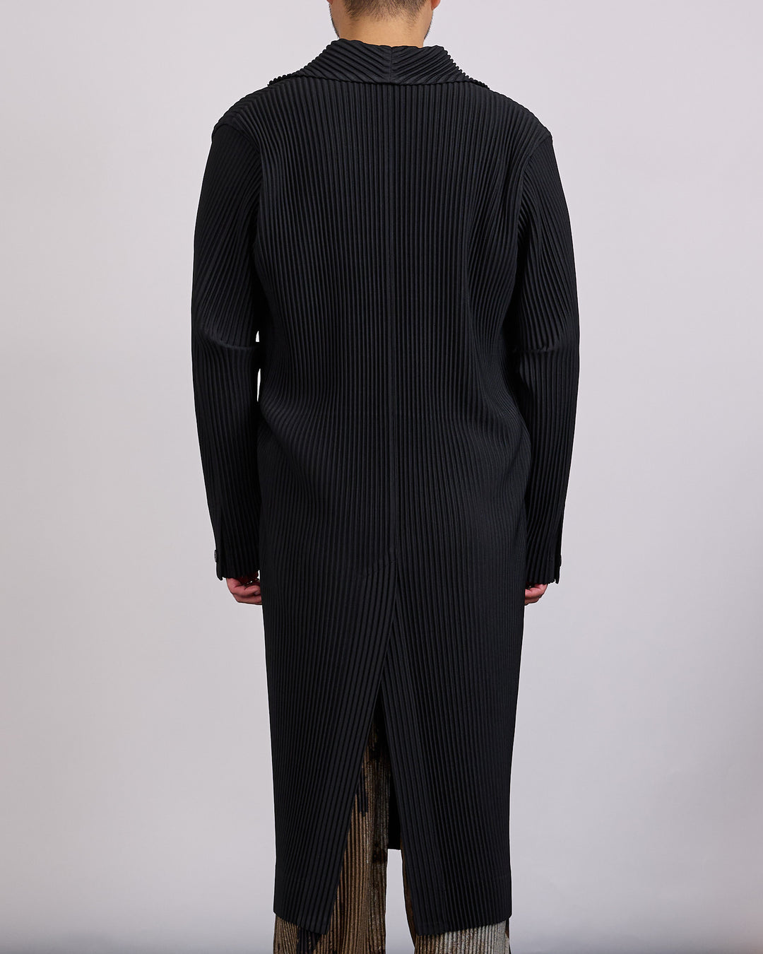 HOMME PLISSÉ ISSEY MIYAKE Tailored Pleats Coat Black