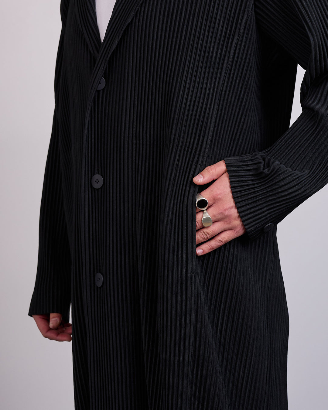 HOMME PLISSÉ ISSEY MIYAKE Tailored Pleats Coat Black