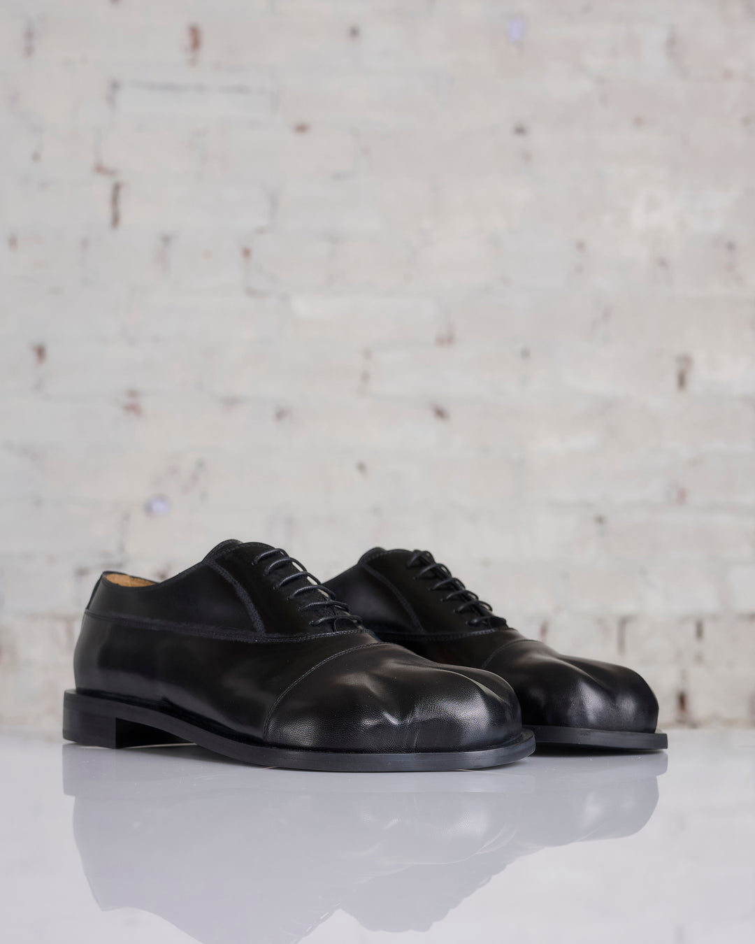 JW Anderson Paw Lace-Up Leather Black