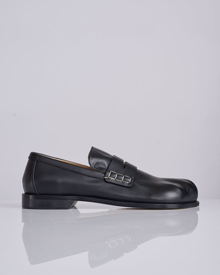 JW Anderson Paw Moccasin Black