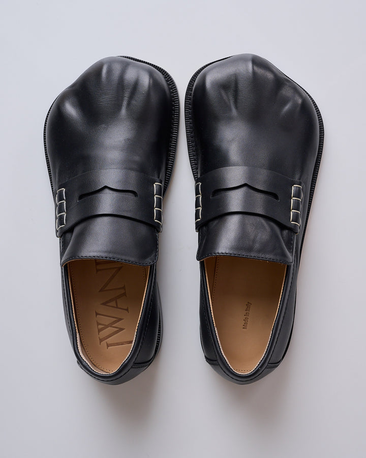JW Anderson Paw Moccasin Black