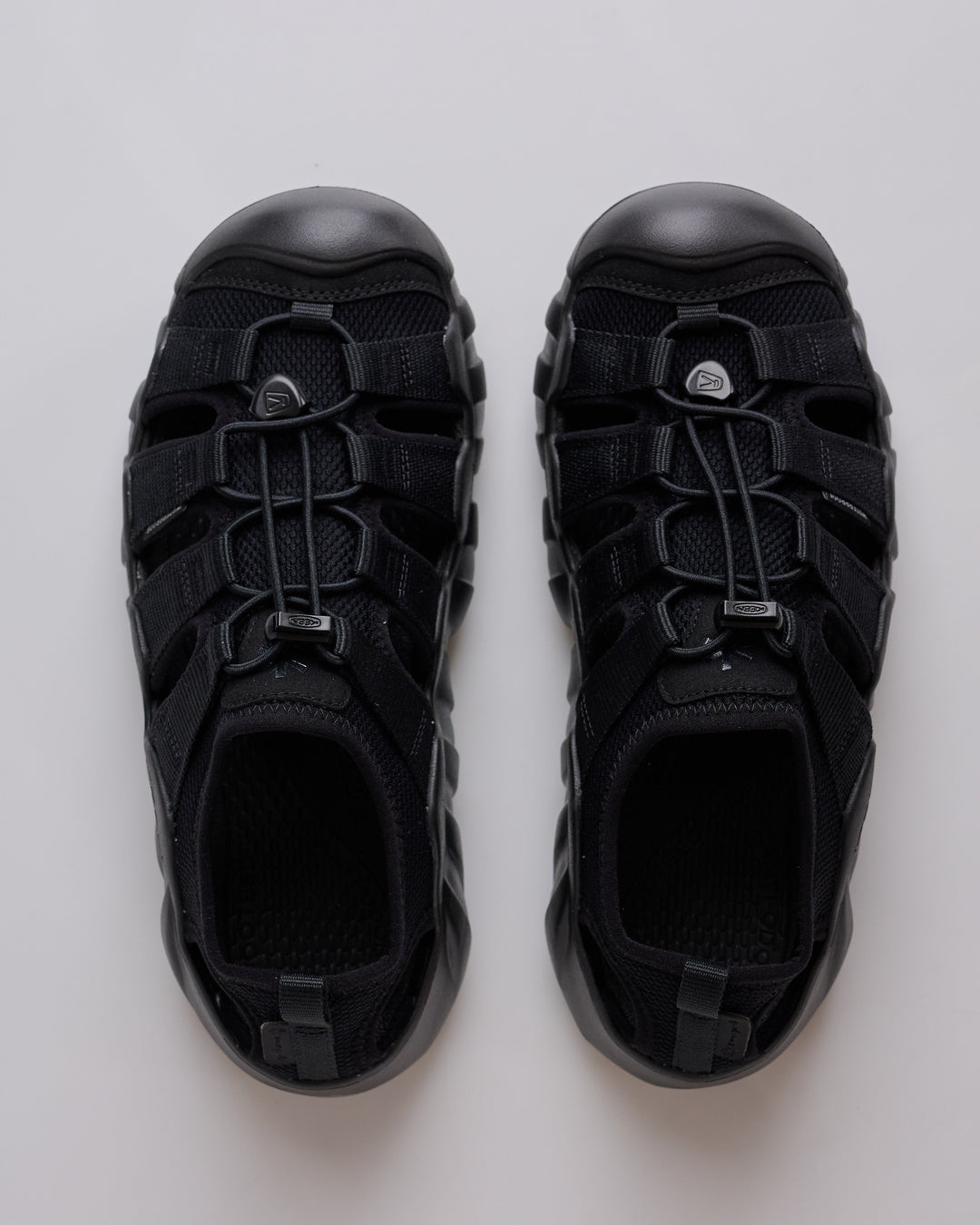 Keen HYPERPORT H2 x SNOW PEAK TRIPLE BLACK