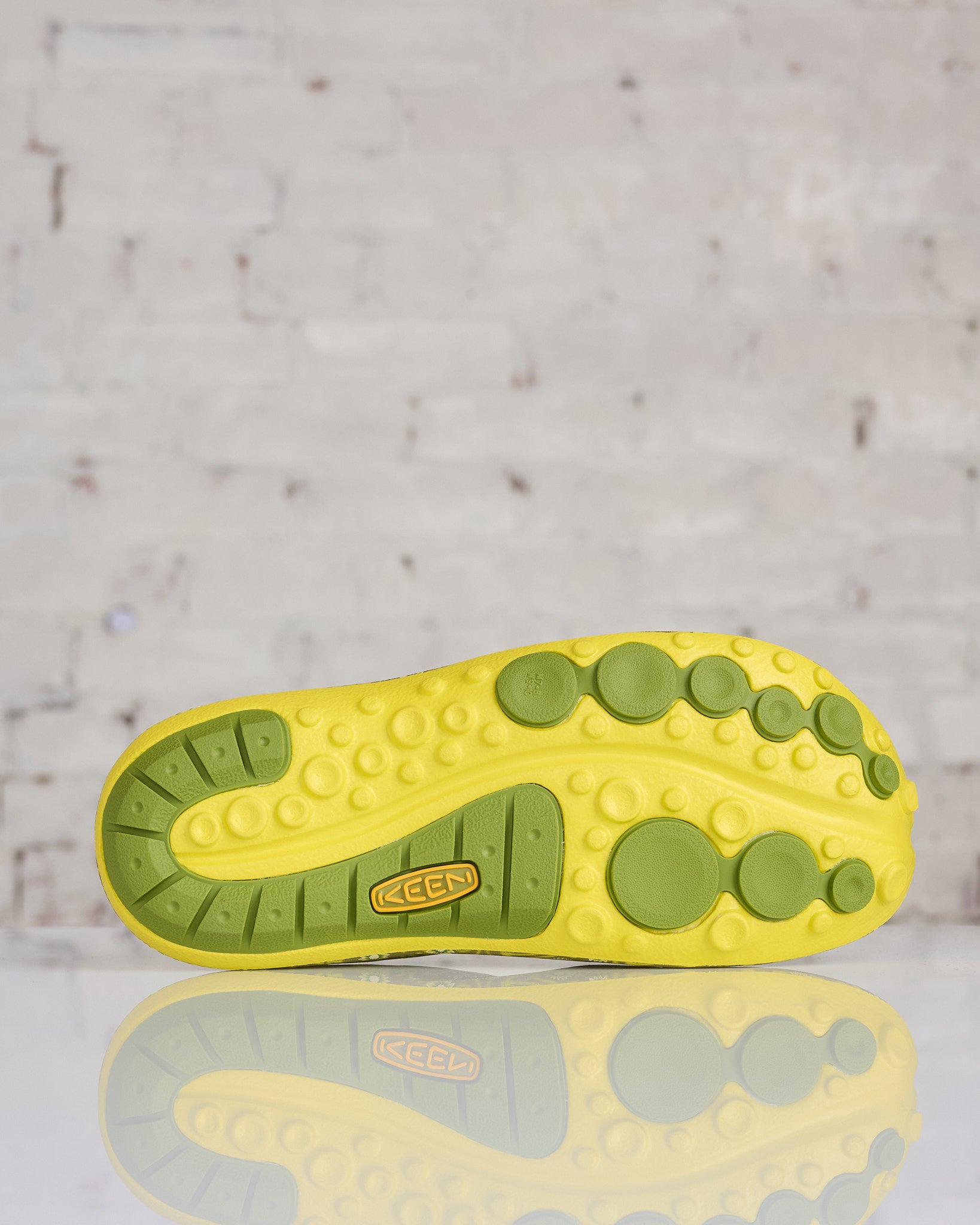 Keen Shanti Arts Clog x Gentle Fullness – LESS 17