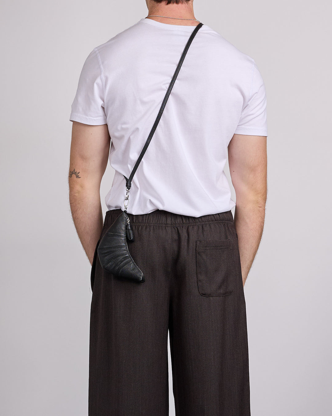 LEMAIRE Crossbody Croissant Coin Bag Black