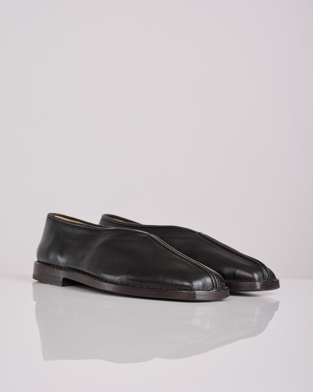 LEMAIRE Flat Piped Shiny Nappa Slipper Black Dark Chocolate