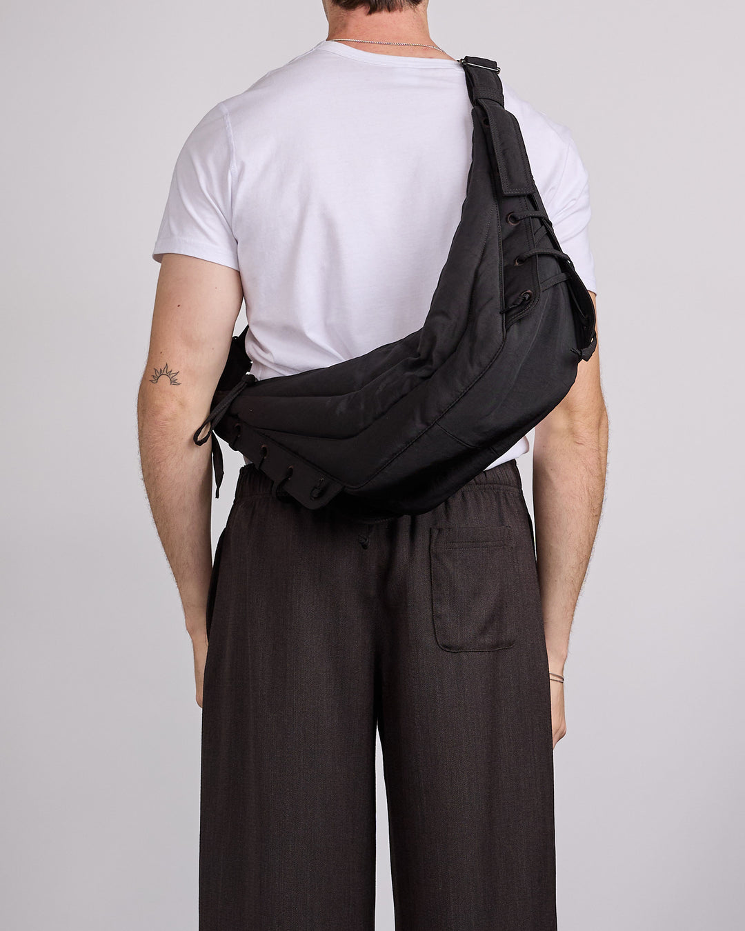 LEMAIRE Soft Game Bag Medium Dark Chocolate