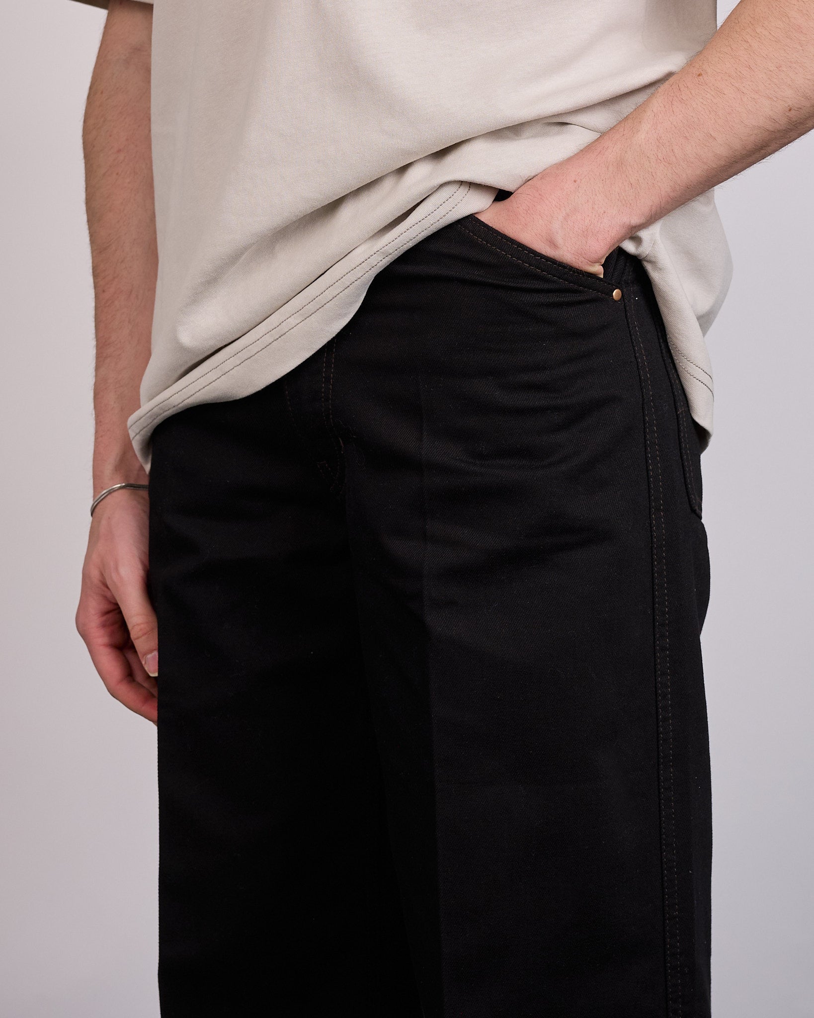 LEMAIRE ブラック ワイドパンツ L デニムのワイドパンツ - ブラック - ブラックデニム - メンズ | LEMAIRE