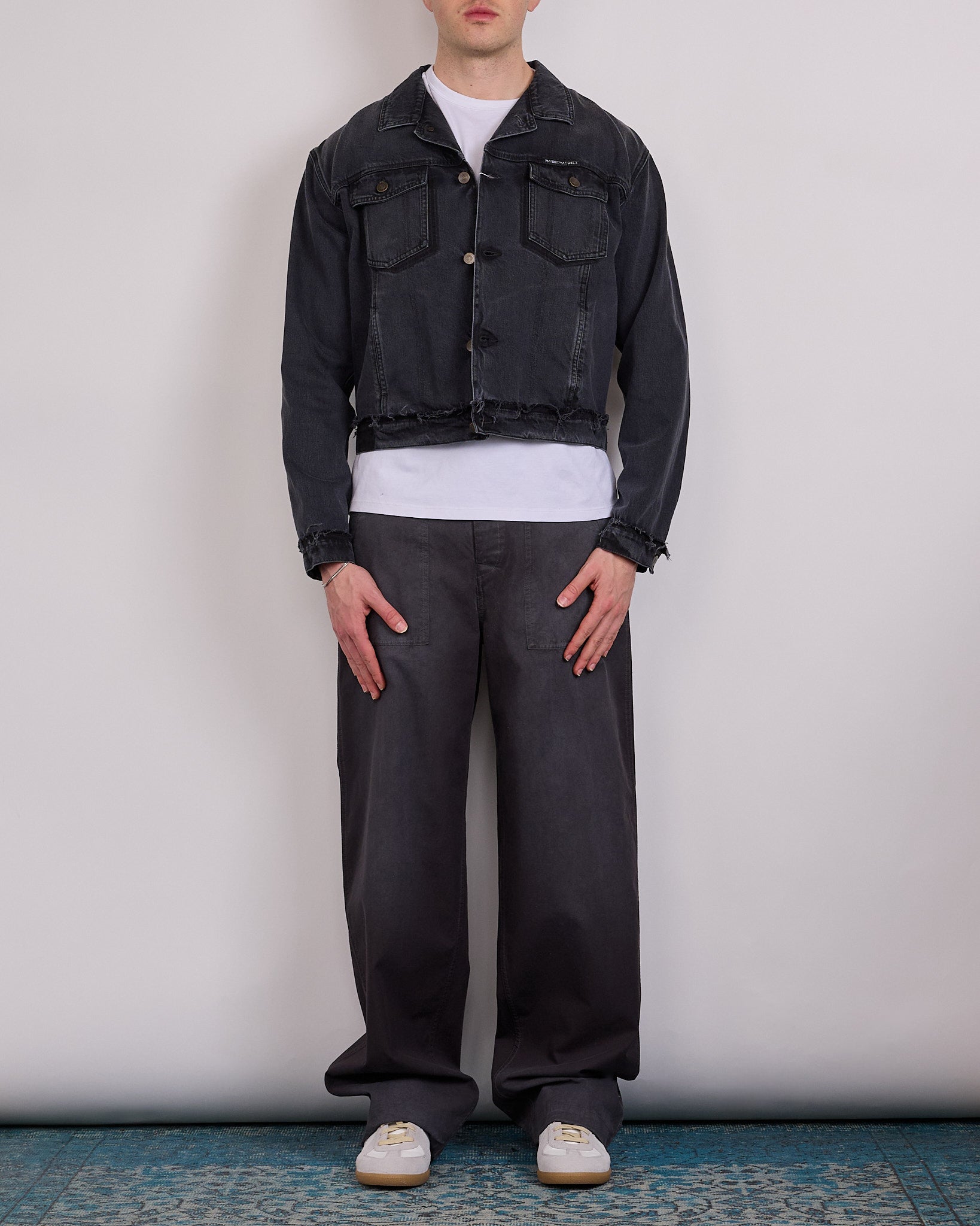 Maison Margiela Cropped 14oz Denim Jacket Washed Black – LESS 17