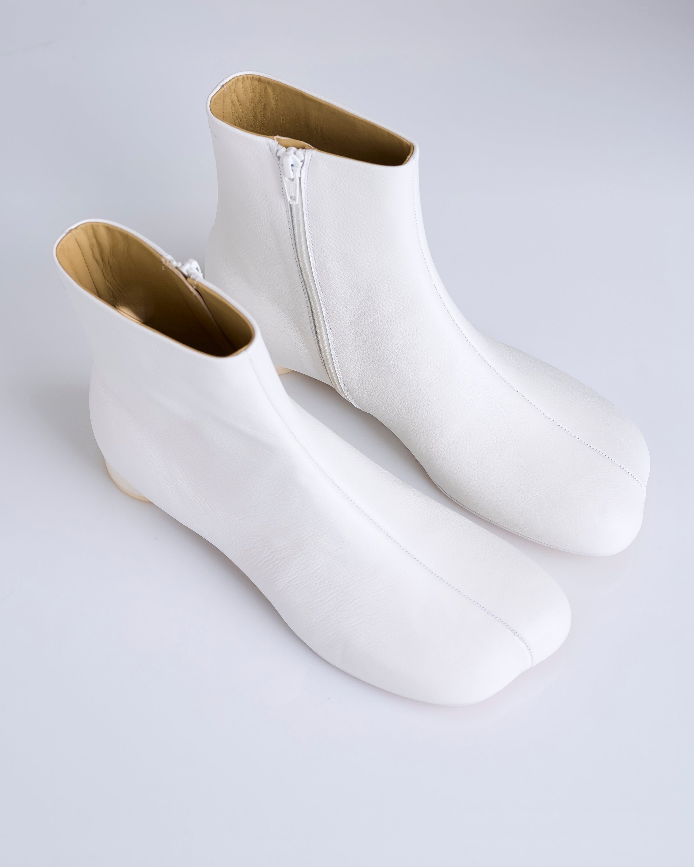 Mm6 white boots hotsell