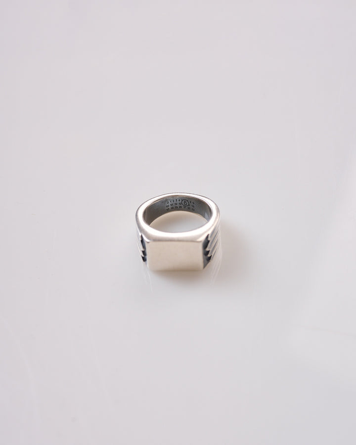 Maison Margiela MM6 Minimal Logo Groove Signet Ring