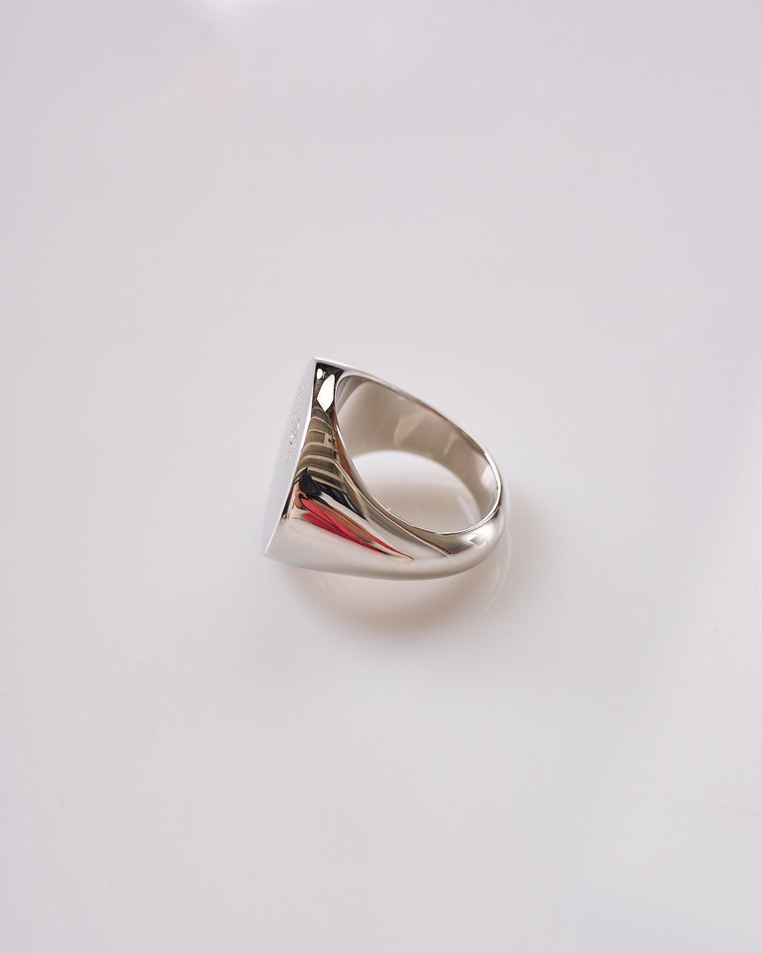 Maison Margiela MM6 Minimal Logo Oval Signet Ring