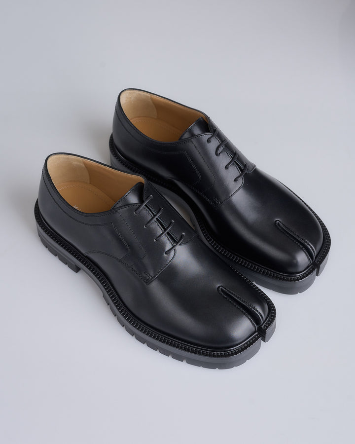 Maison Margiela Tabi County Lace-up Box Calf Black