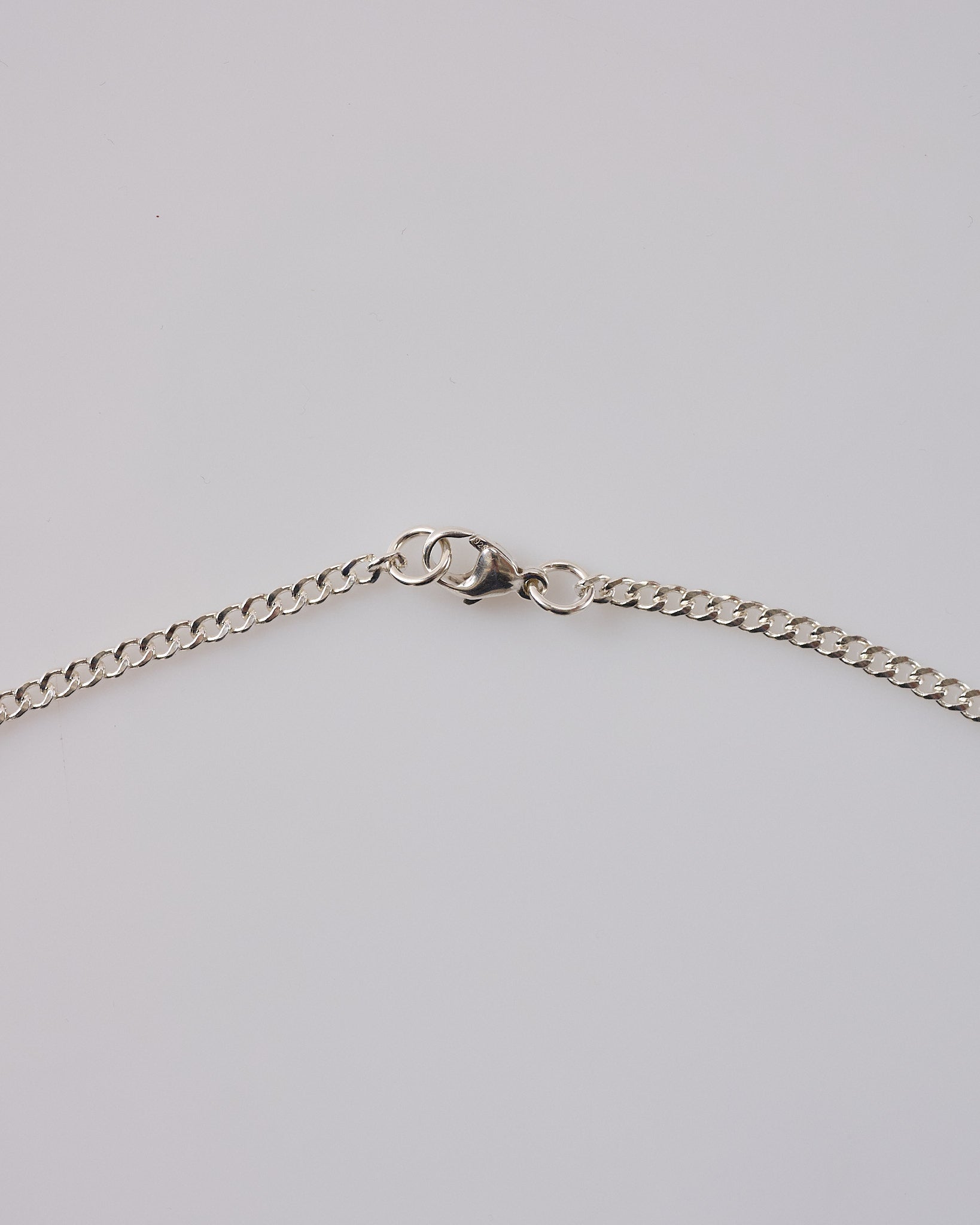 Maple 2.5mm Curb 60cm Chain Silver 925 – LESS 17