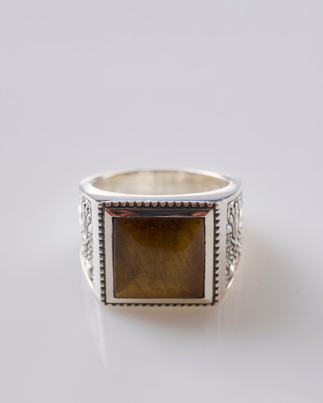 Maple Buick Ring Silver 925 Tiger Eye