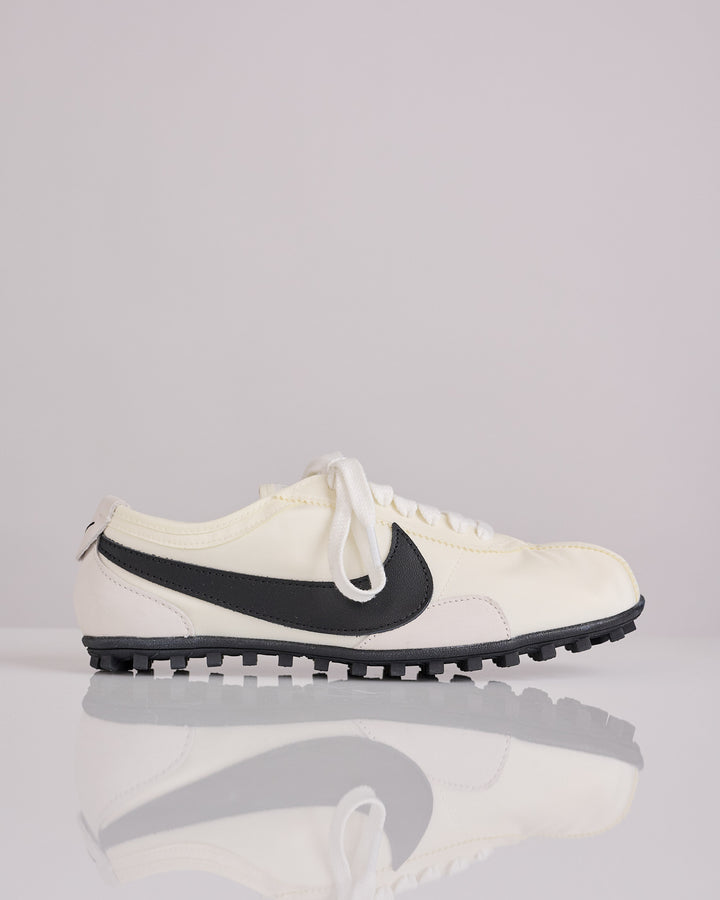 Nike Moon Shoe OG SP Soft Pearl Black-Black II0407 001