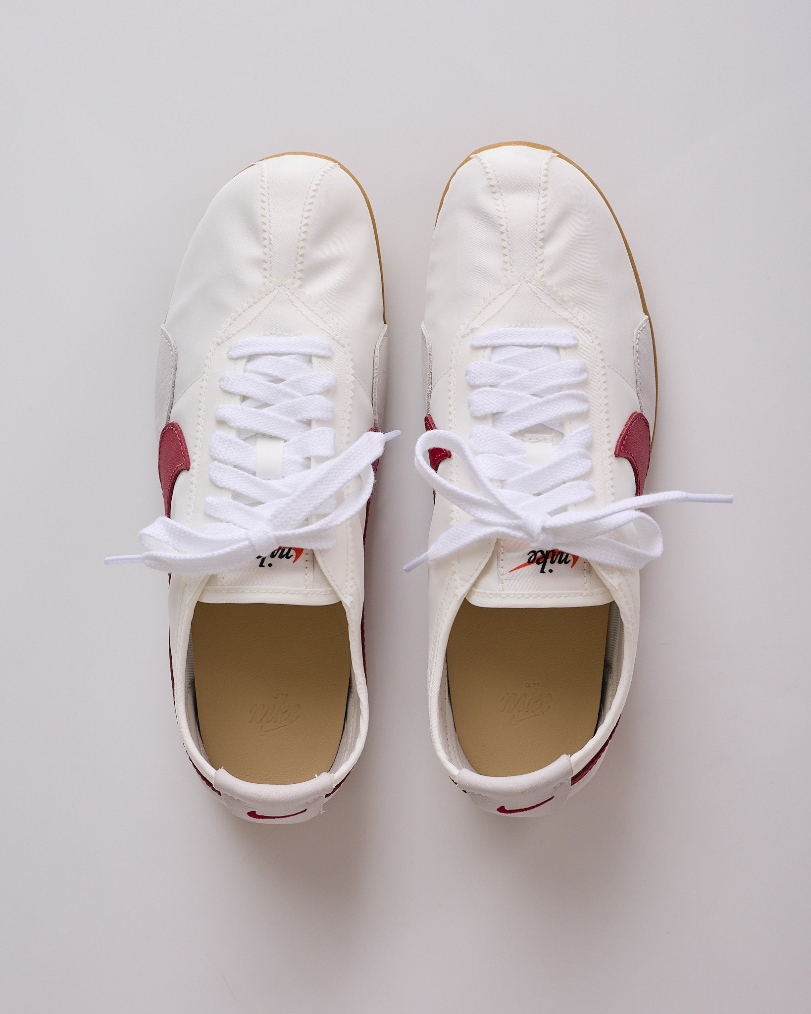Nike Moon Shoe OG SP Summit White Team Crimson II0407 100 – LESS 17