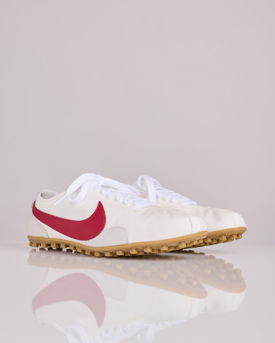 Nike Moon Shoe OG SP Summit White Team Crimson II0407 100