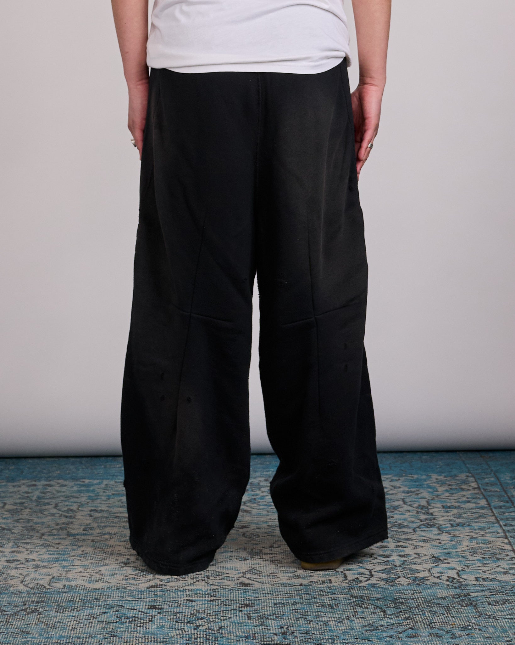 Needles Deconstructed H.D. Sweat Pant Black – LESS 17